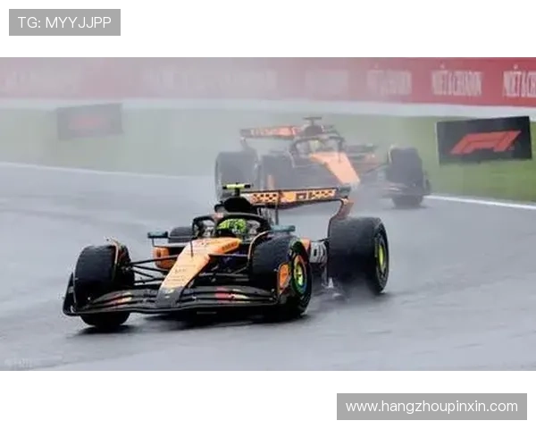 F1赛季最新动态：红牛再夺冠军，梅赛德斯和法拉利争夺激烈