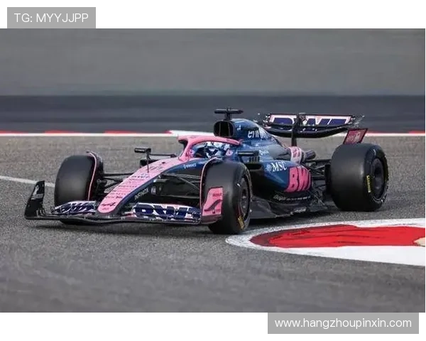 新赛季F1车队竞争加剧引发全球车迷热议以及未来发展前景期待